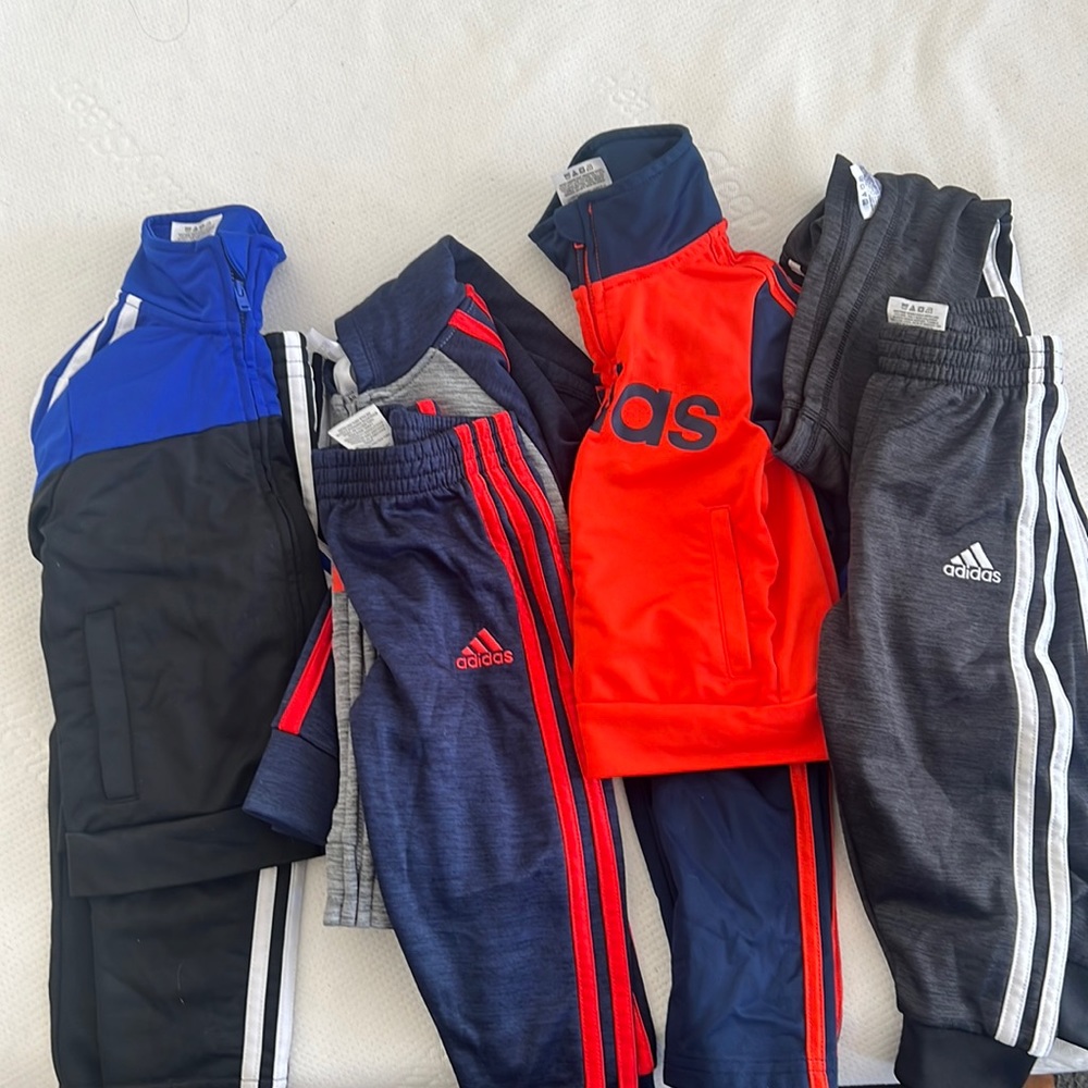 Adidas tracksuits size 2T